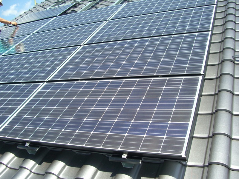 太陽光発電システム(エコリフォーム)
